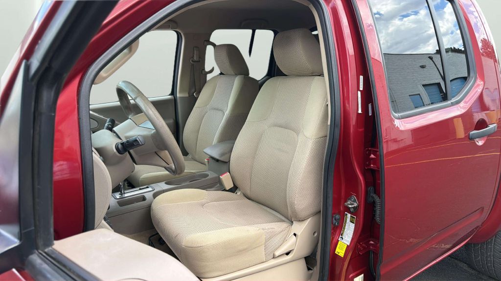 Photo 12 of this NISSAN FRONTIER
