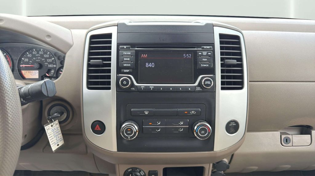 Photo 21 of this NISSAN FRONTIER