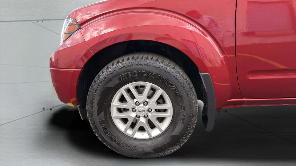 Photo 32 of this NISSAN FRONTIER