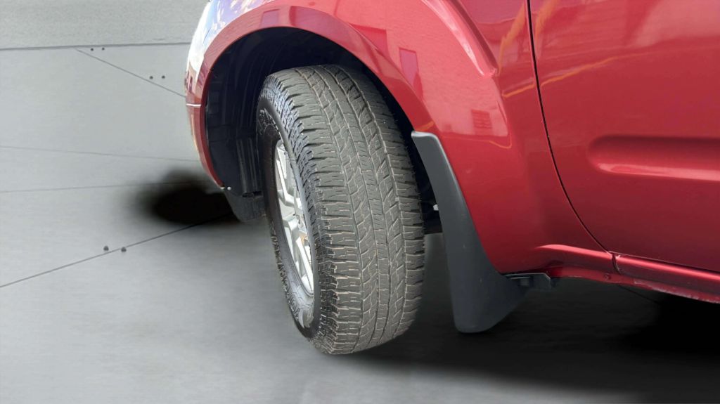 Photo 33 of this NISSAN FRONTIER