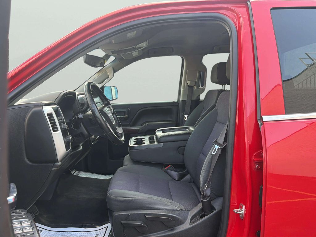 Photo 12 of this GMC SIERRA 1500