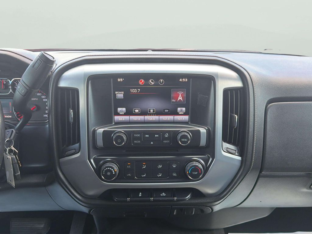 Photo 18 of this GMC SIERRA 1500