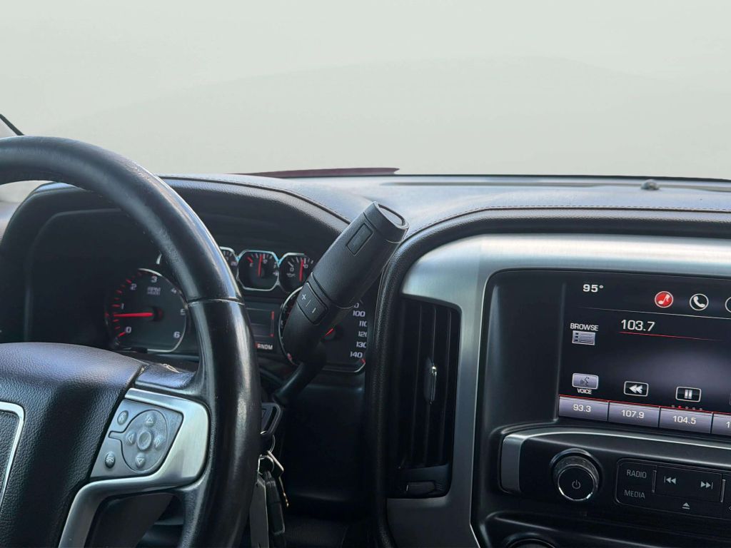 Photo 19 of this GMC SIERRA 1500