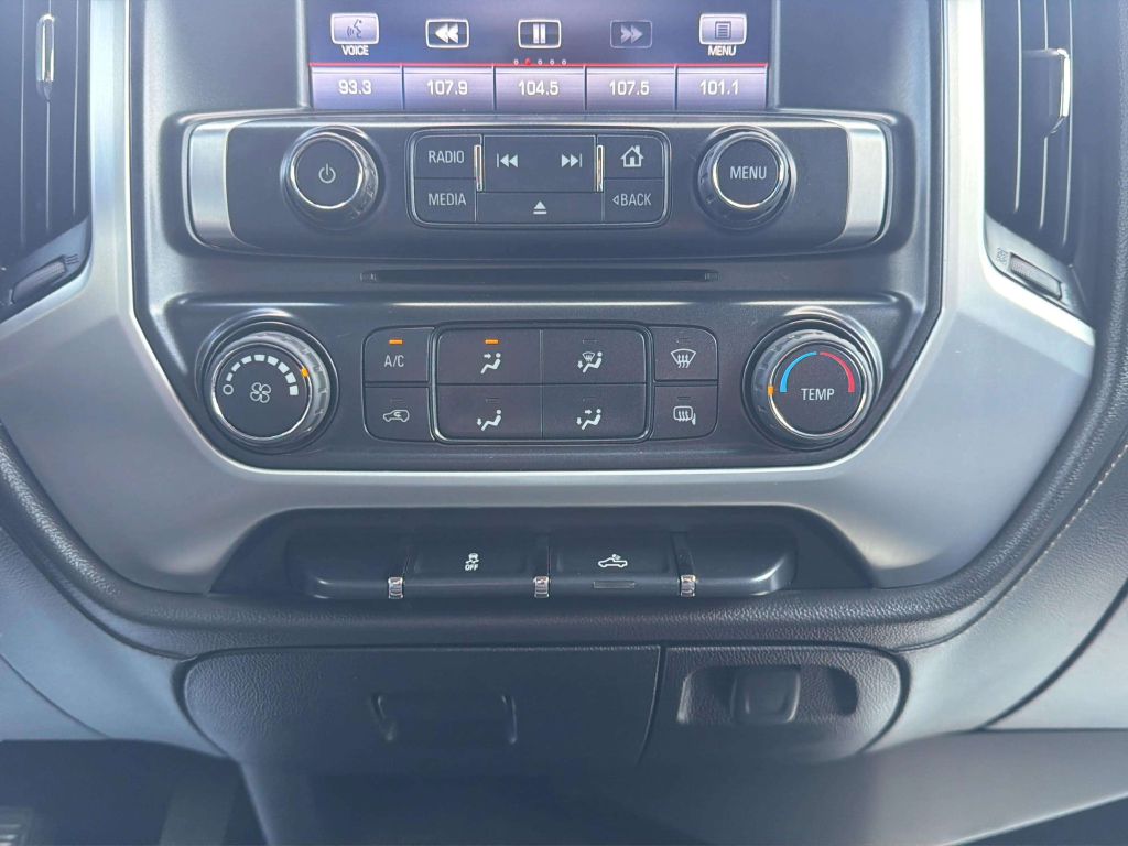 Photo 20 of this GMC SIERRA 1500