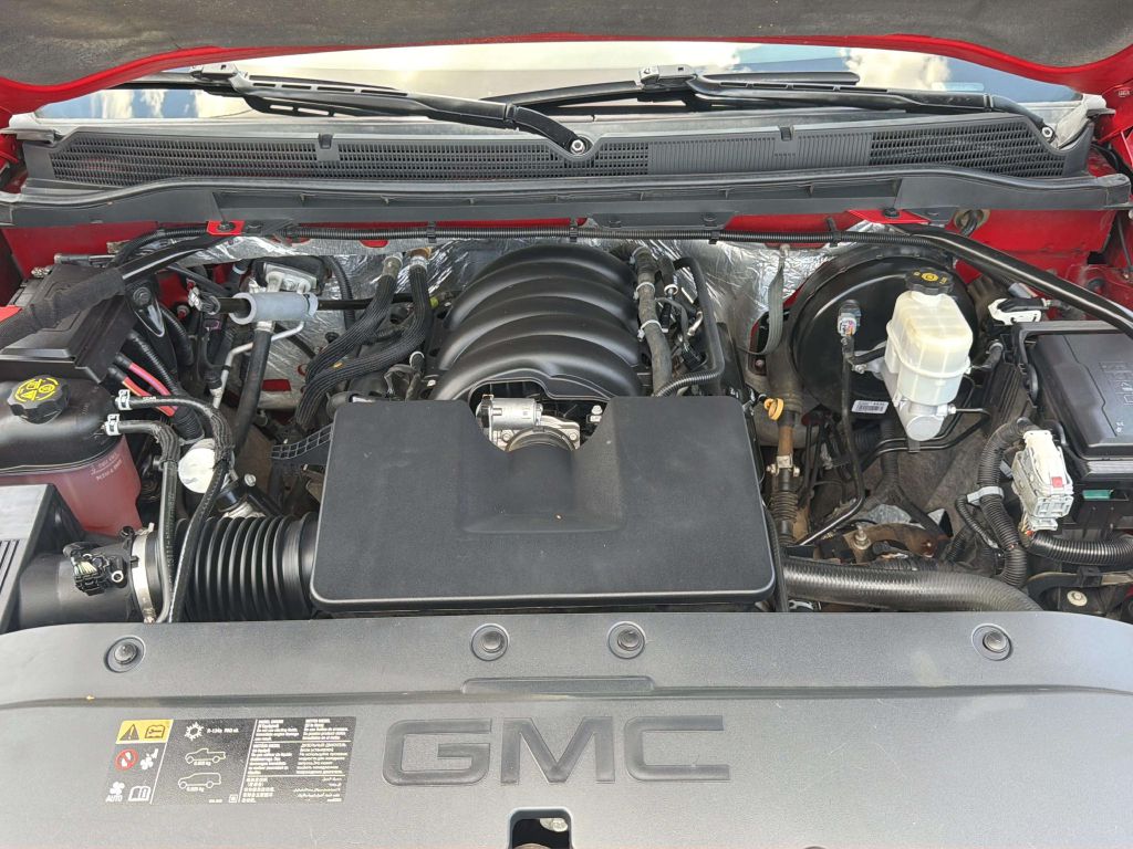 Photo 26 of this GMC SIERRA 1500