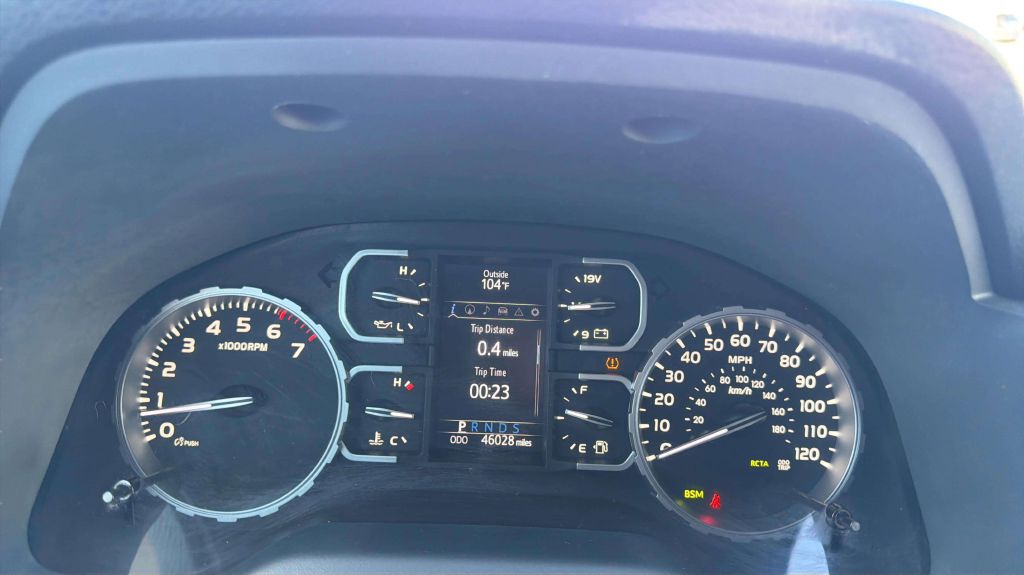 Photo 24 of this TOYOTA TUNDRA