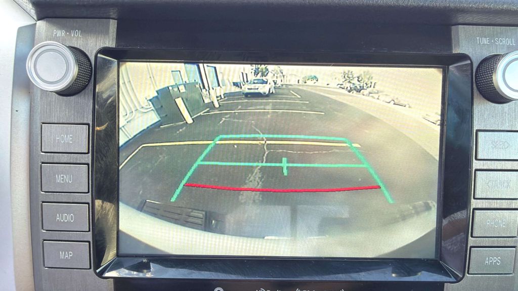 Photo 29 of this TOYOTA TUNDRA