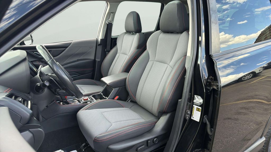 Photo 12 of this SUBARU FORESTER