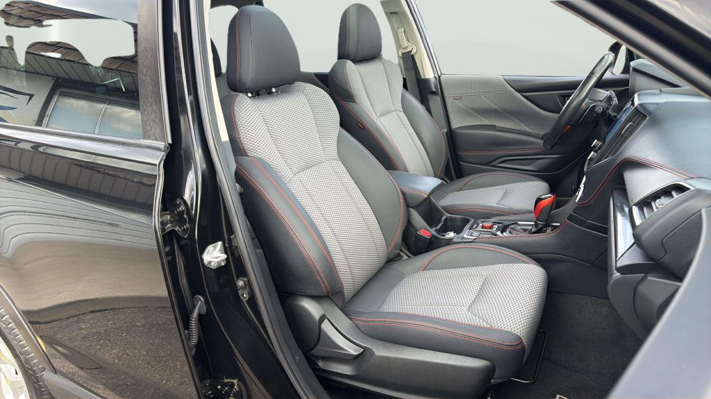 Photo 14 of this SUBARU FORESTER