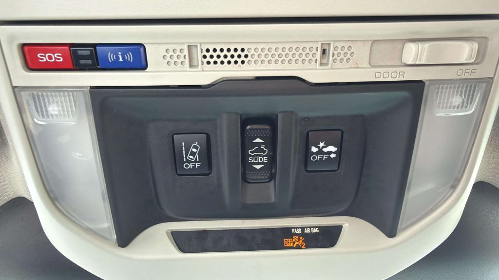Photo 33 of this SUBARU FORESTER