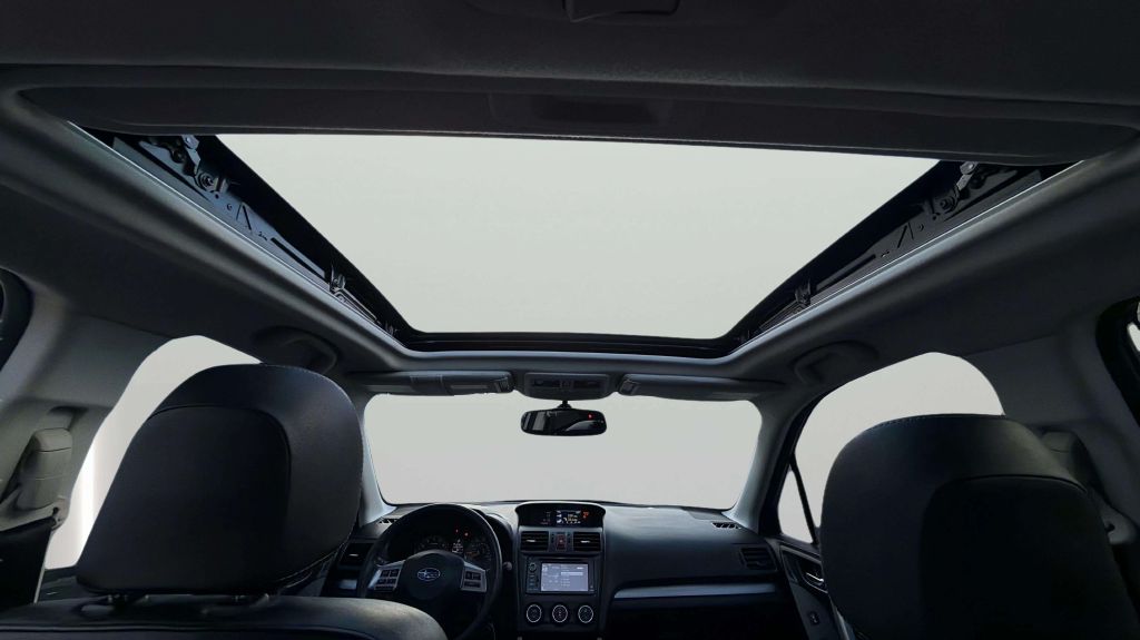 Photo 22 of this SUBARU FORESTER