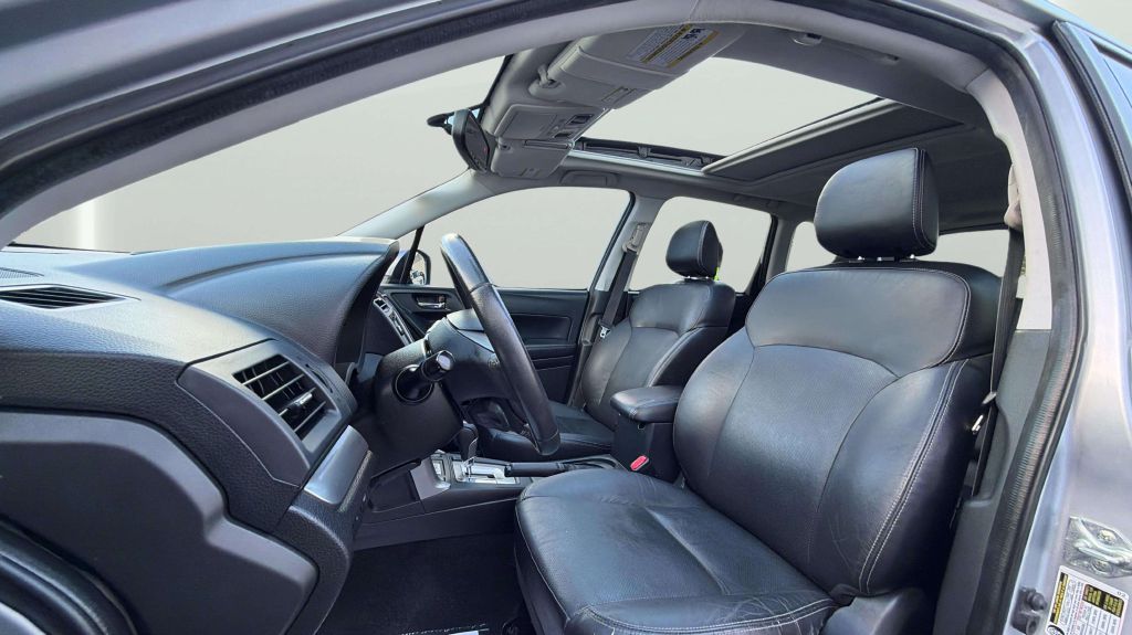 Photo 32 of this SUBARU FORESTER
