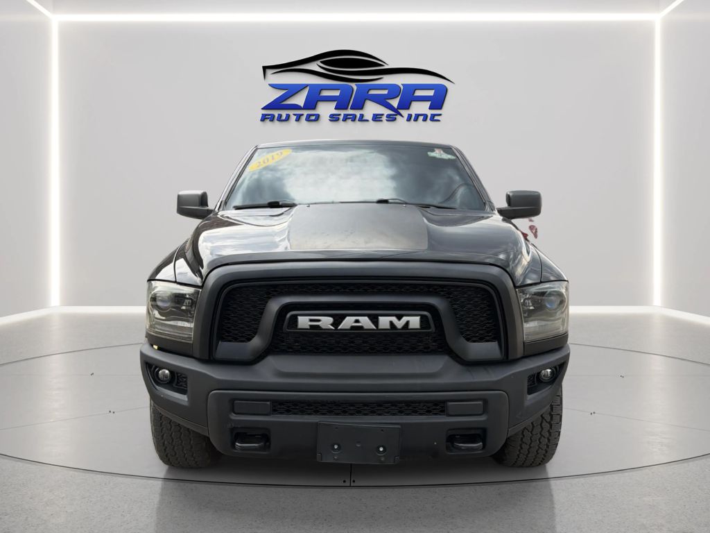 Photo 2 of this RAM 1500 CLASSIC