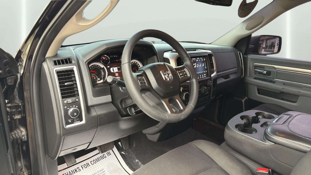 Photo 17 of this RAM 1500 CLASSIC