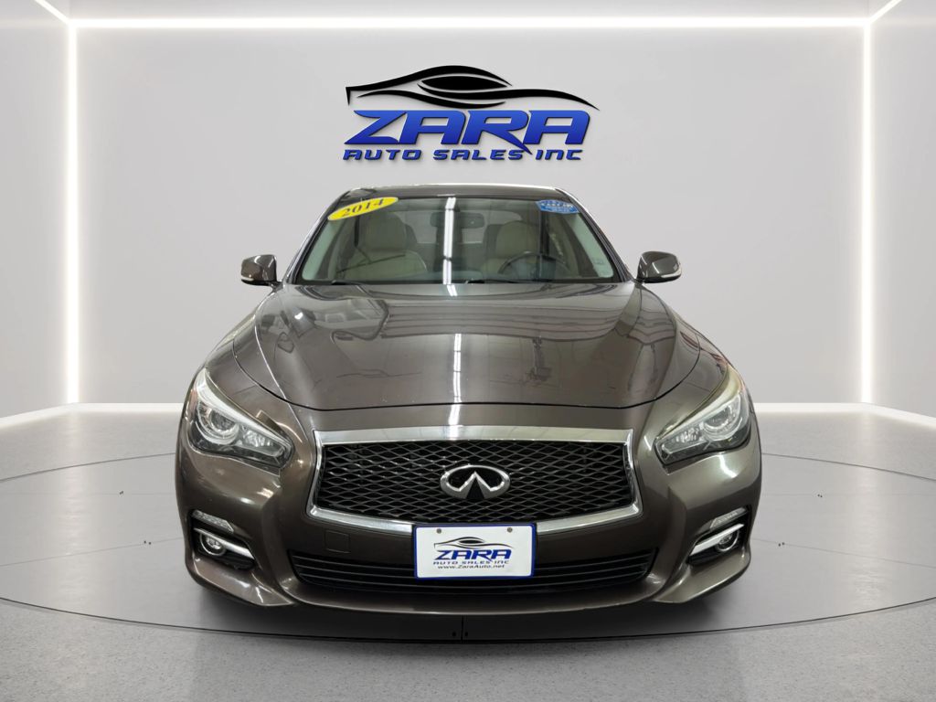Photo 2 of this INFINITI Q50