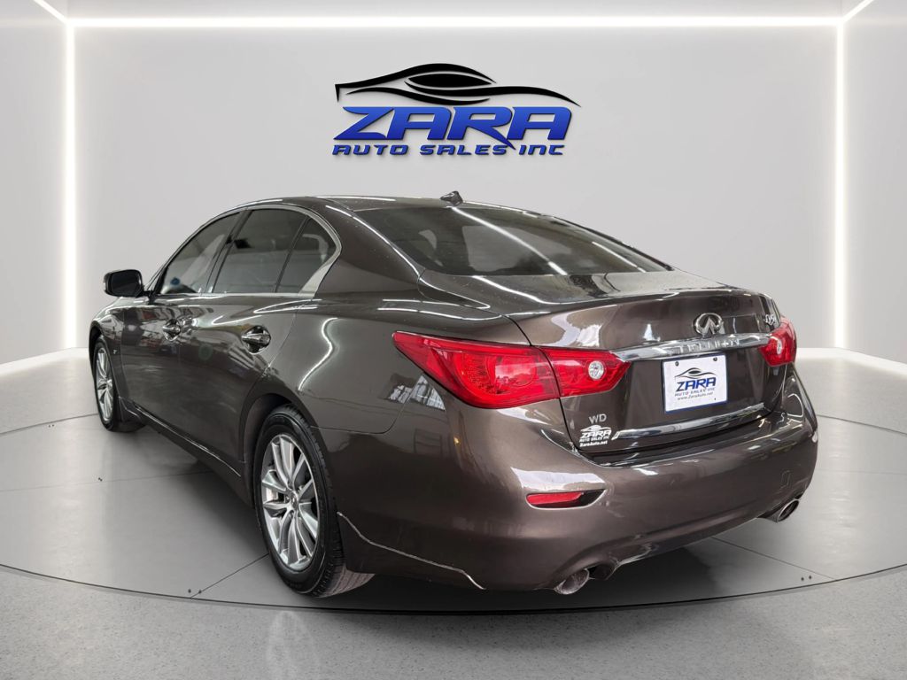 Photo 5 of this INFINITI Q50