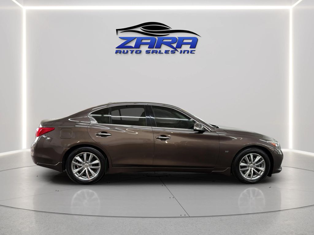 Photo 8 of this INFINITI Q50