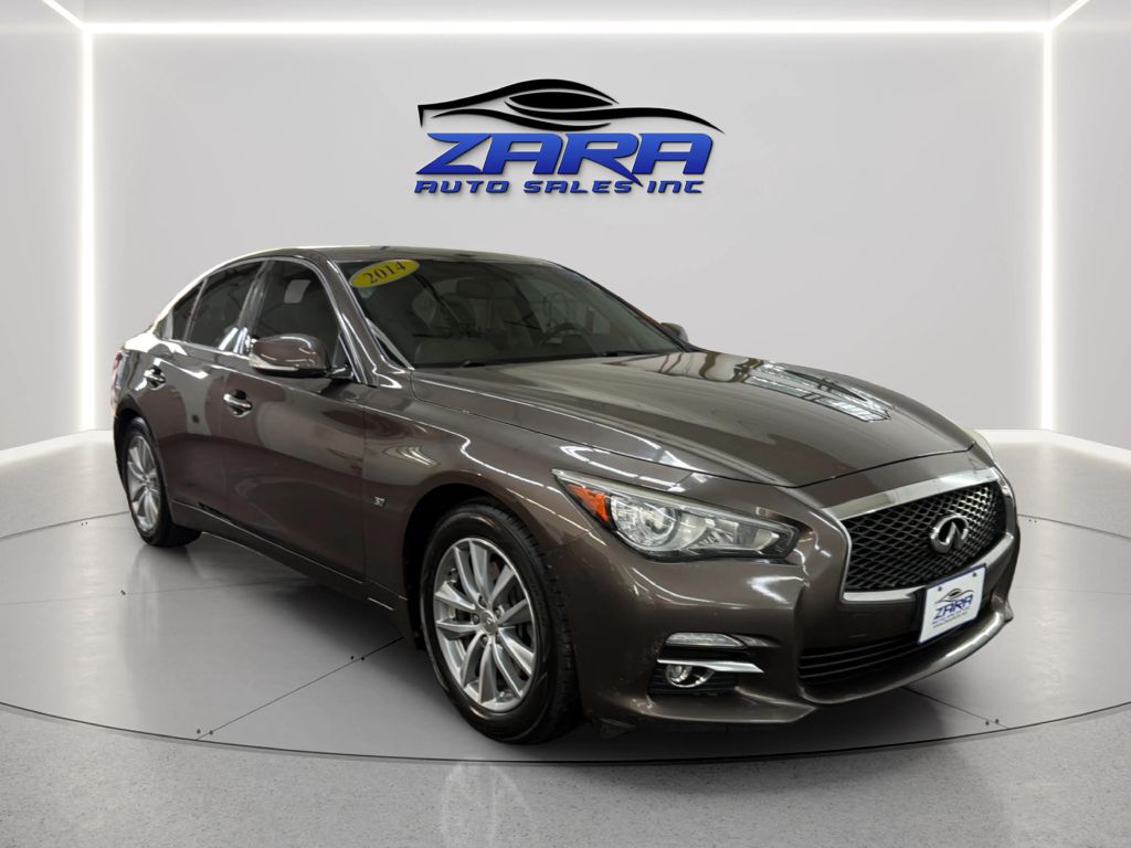 Photo 9 of this INFINITI Q50