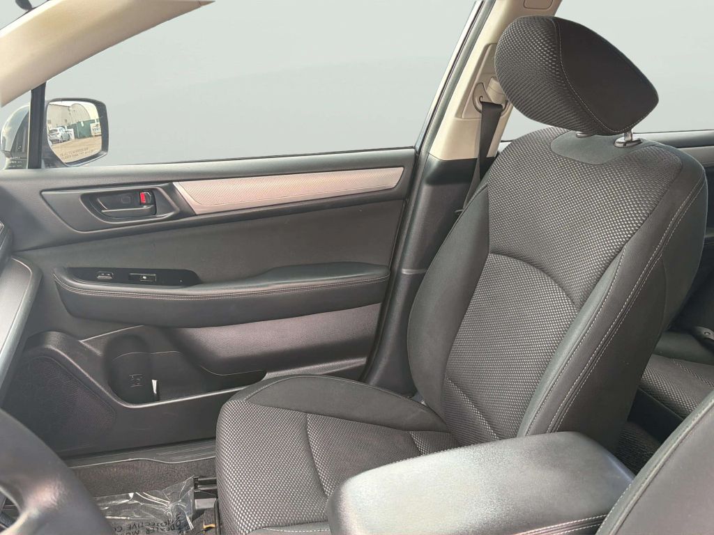 Photo 14 of this SUBARU OUTBACK