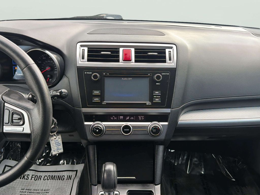 Photo 18 of this SUBARU OUTBACK
