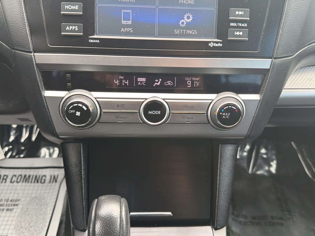Photo 23 of this SUBARU OUTBACK