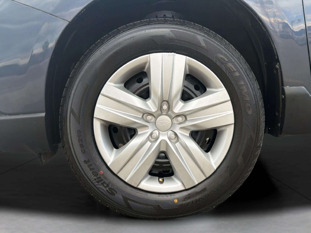 Photo 27 of this SUBARU OUTBACK