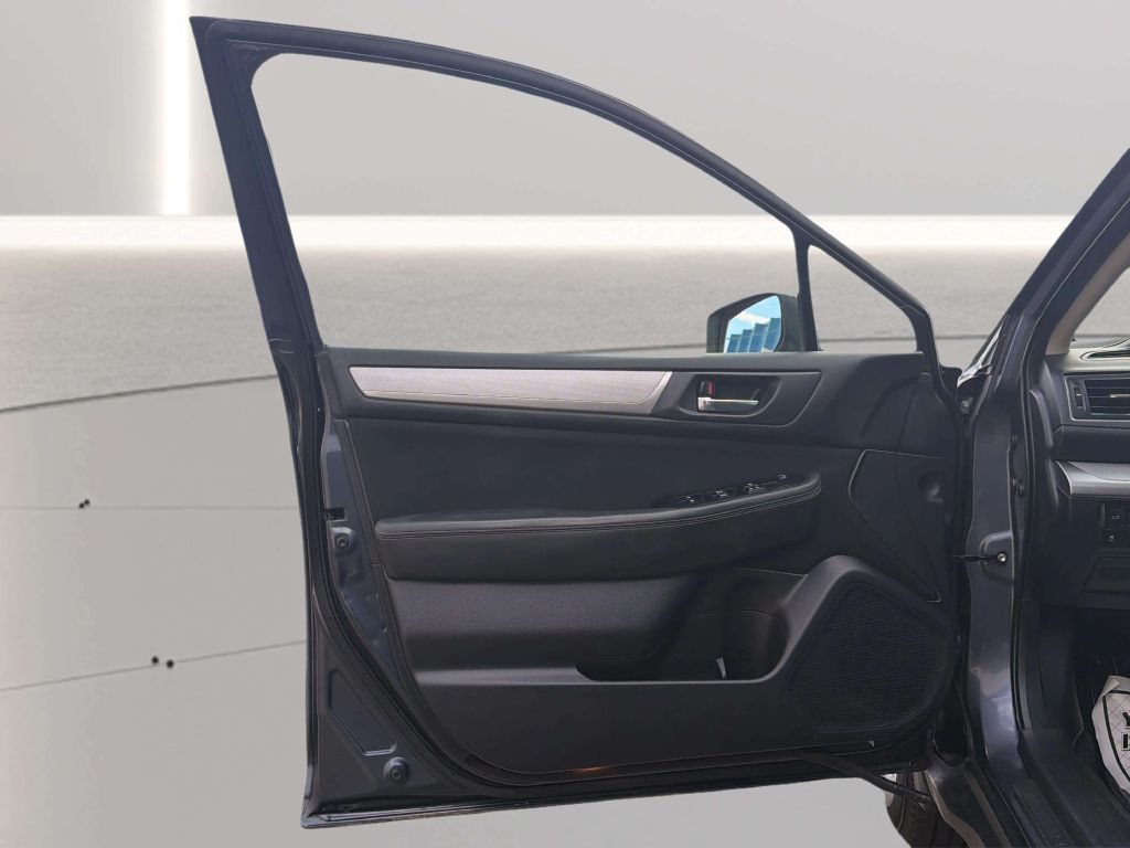 Photo 15 of this SUBARU OUTBACK