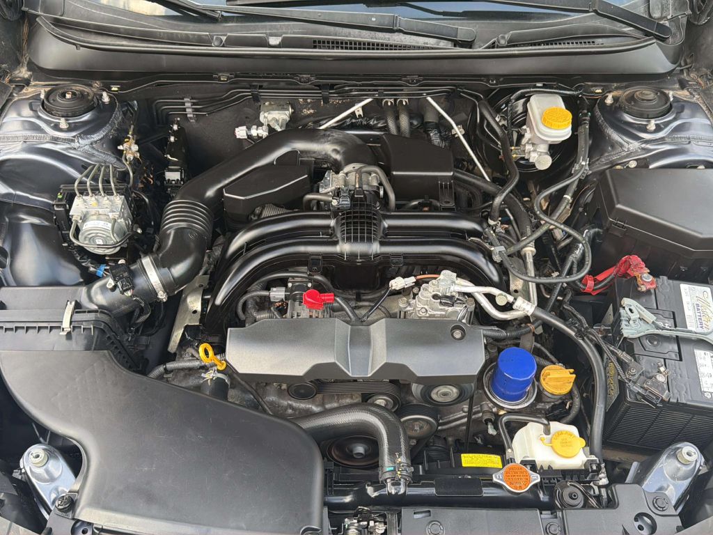 Photo 26 of this SUBARU OUTBACK