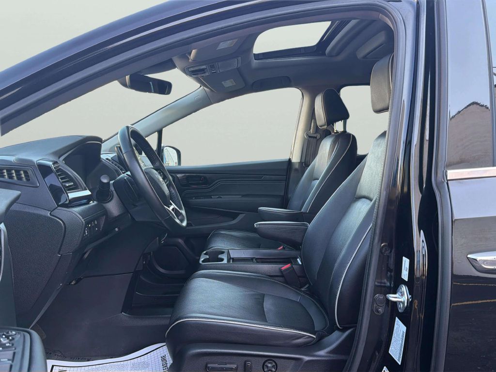 Photo 12 of this HONDA ODYSSEY