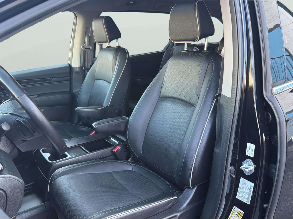 Photo 13 of this HONDA ODYSSEY