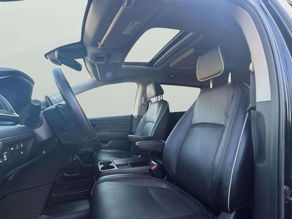 Photo 17 of this HONDA ODYSSEY