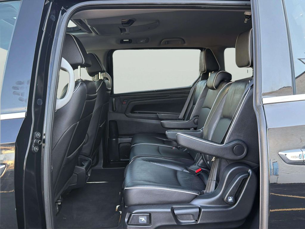 Photo 18 of this HONDA ODYSSEY