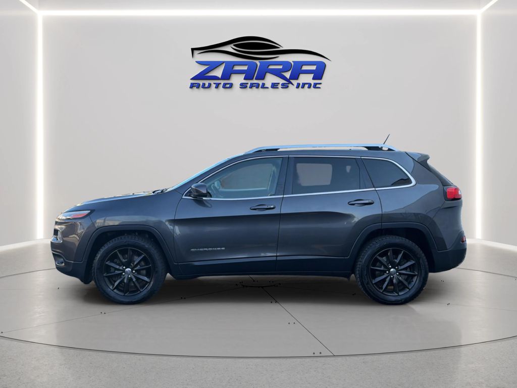 Photo 4 of this JEEP CHEROKEE