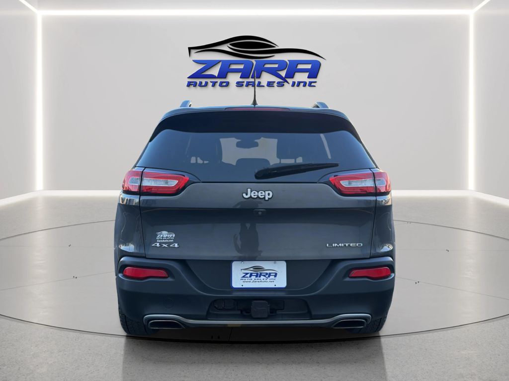 Photo 6 of this JEEP CHEROKEE