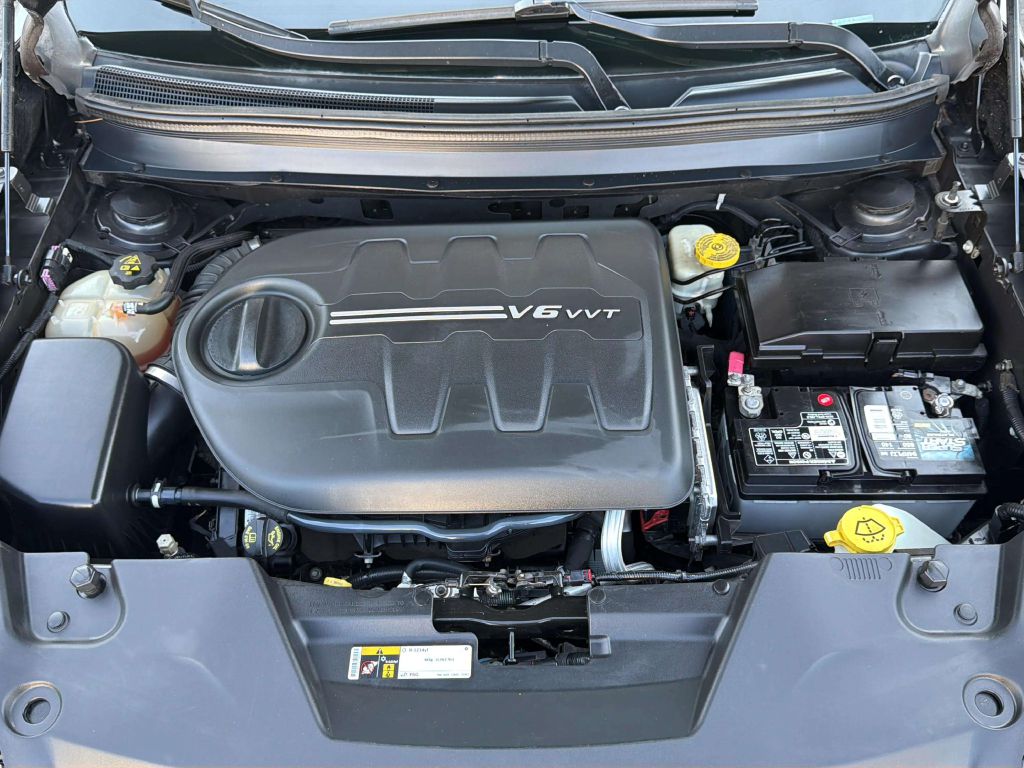Photo 25 of this JEEP CHEROKEE