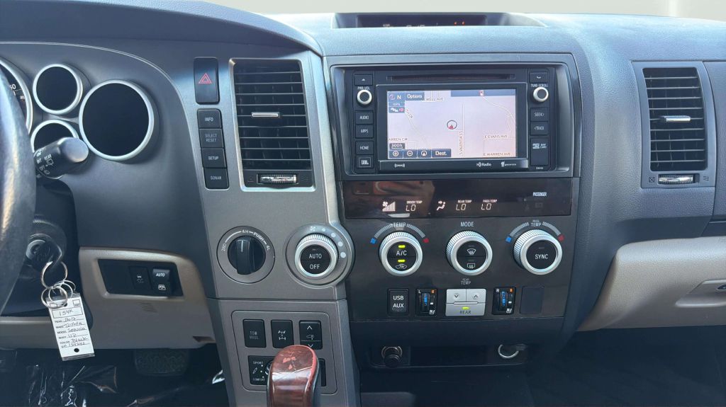 Photo 28 of this TOYOTA SEQUOIA