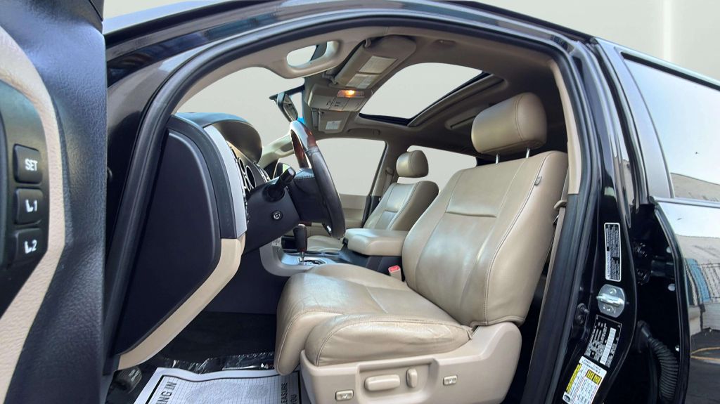 Photo 37 of this TOYOTA SEQUOIA