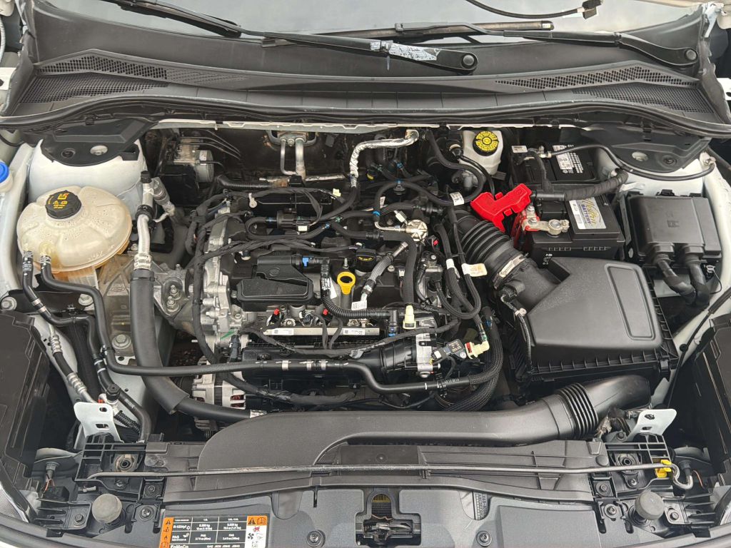 Photo 29 of this FORD ESCAPE