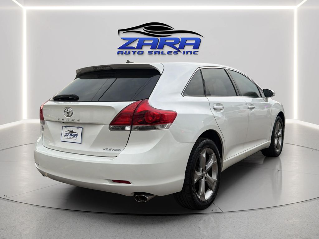 Photo 6 of this TOYOTA VENZA