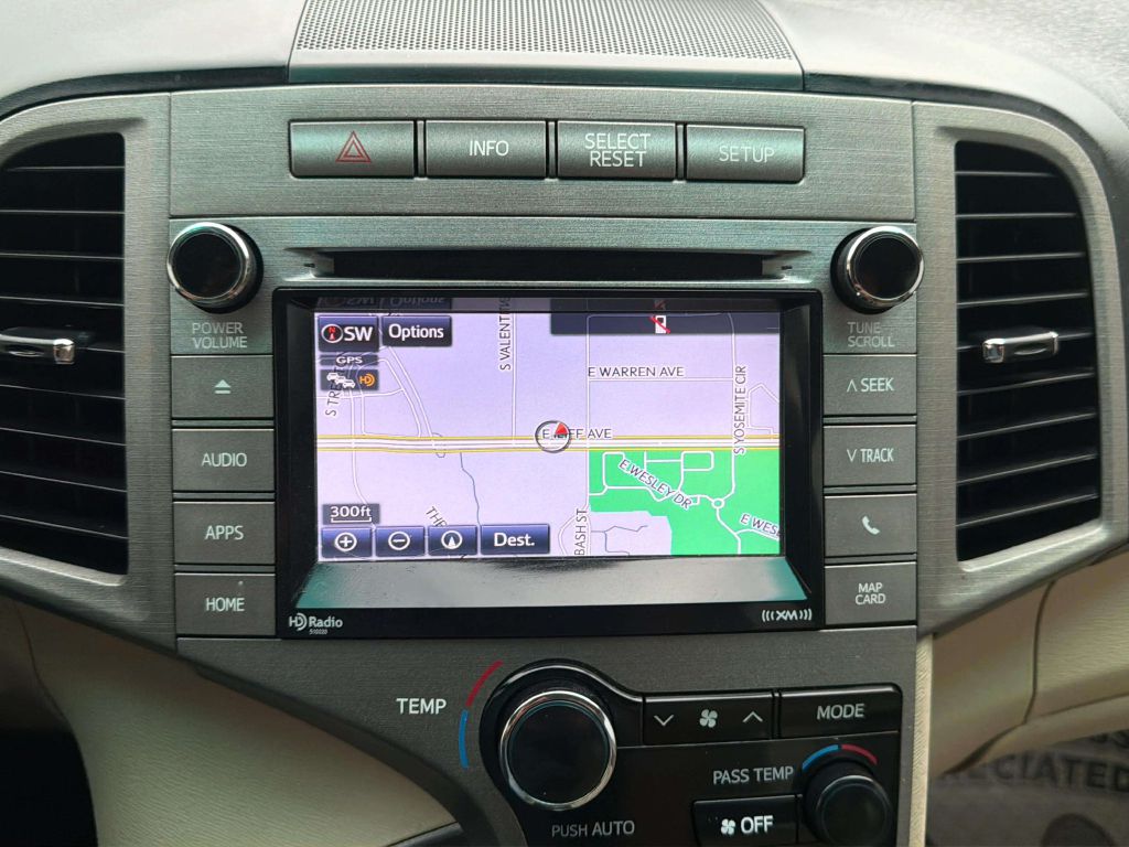 Photo 25 of this TOYOTA VENZA
