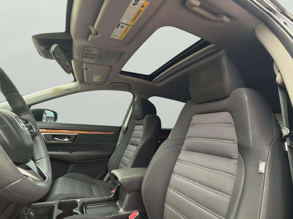 Photo 14 of this HONDA CR-V