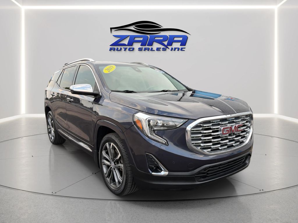 Photo 9 of this GMC TERRAIN