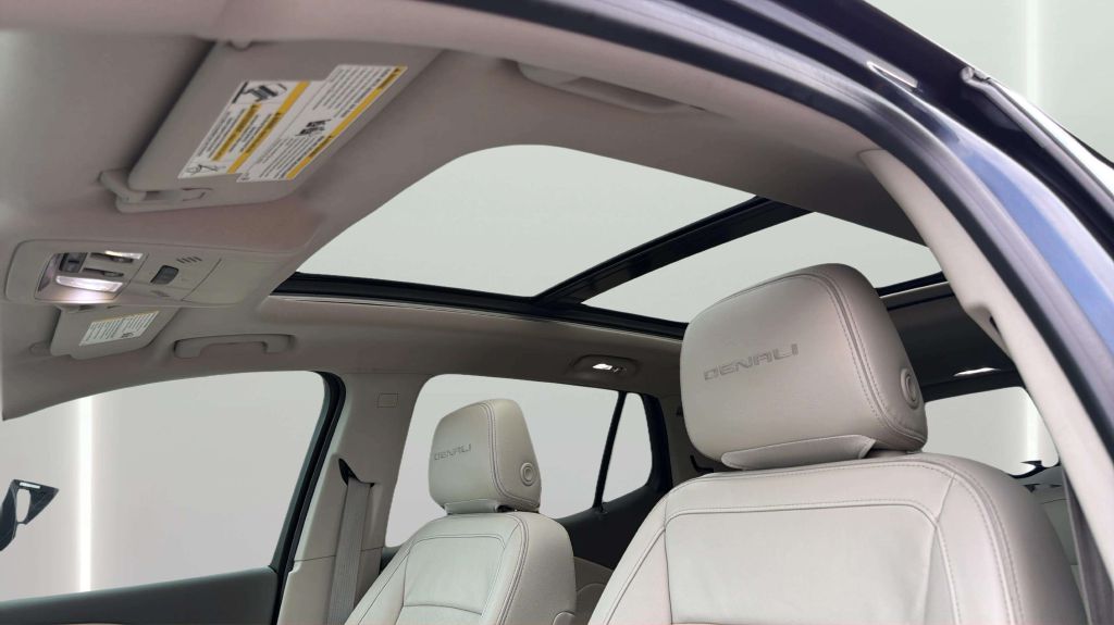 Photo 20 of this GMC TERRAIN