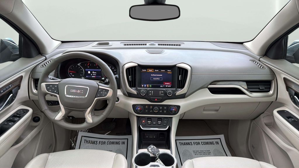 Photo 22 of this GMC TERRAIN