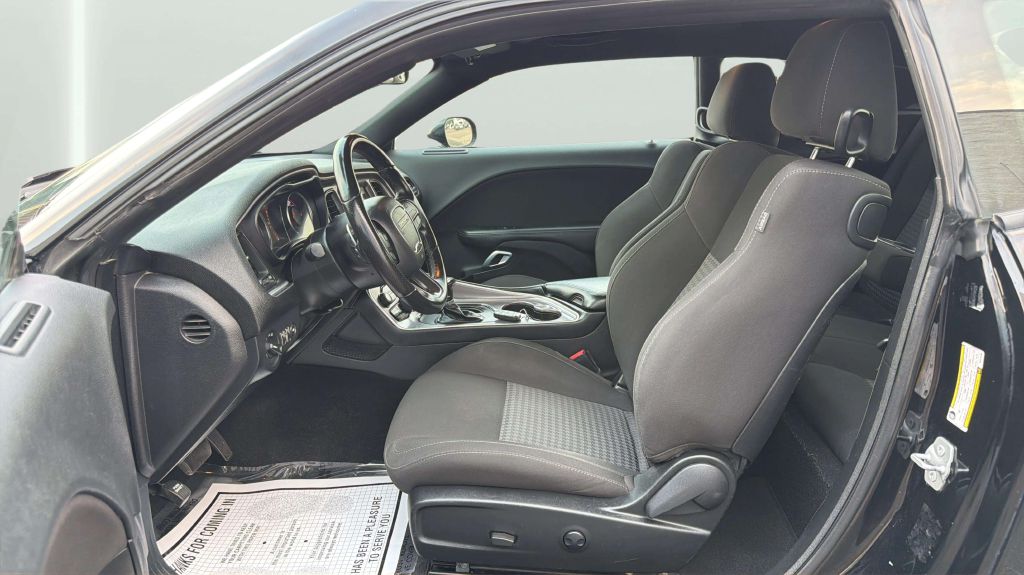 Photo 11 of this DODGE CHALLENGER