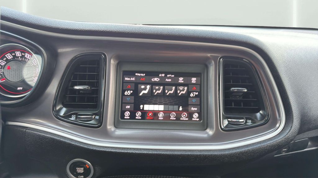 Photo 21 of this DODGE CHALLENGER