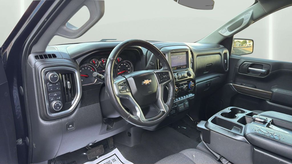 Photo 17 of this CHEVROLET SILVERADO 1500