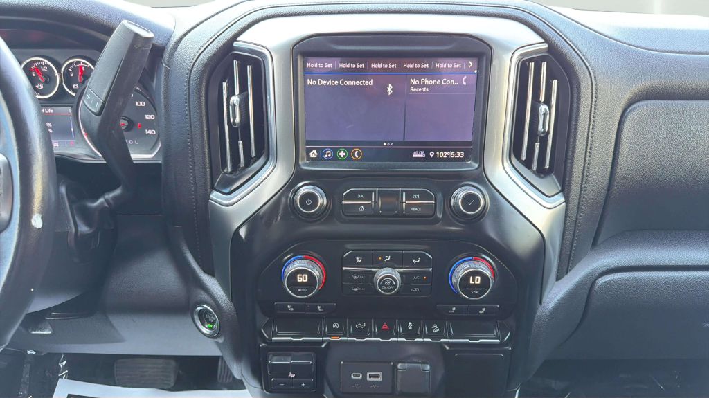 Photo 21 of this CHEVROLET SILVERADO 1500