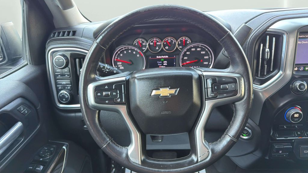 Photo 22 of this CHEVROLET SILVERADO 1500