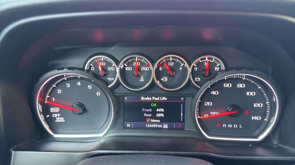 Photo 23 of this CHEVROLET SILVERADO 1500